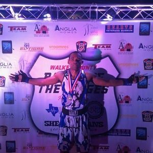 Meet your Posher, Lee